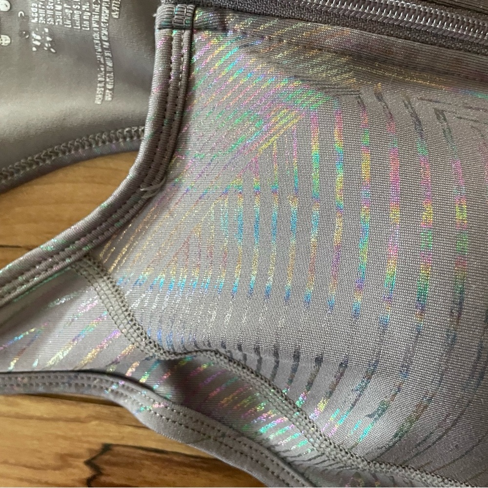 Fila rainbow stripe Sports Bra front zip size XS holographic - Picture 7 of 10